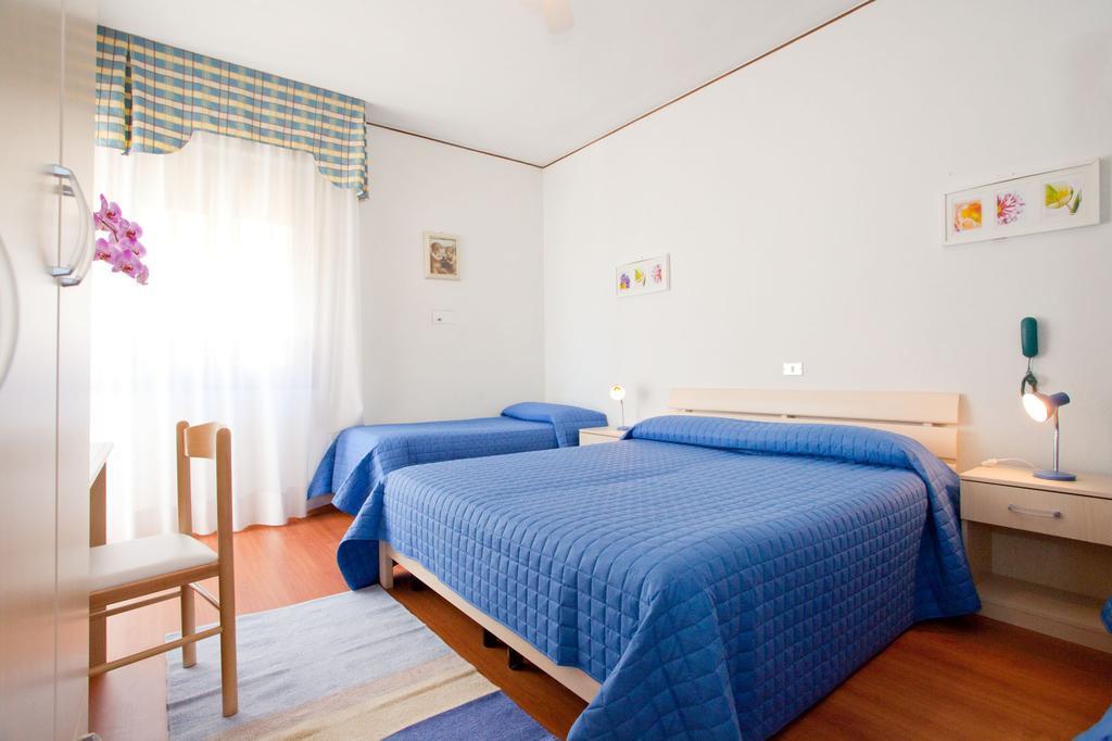 Hotel Telenia リド・ディ・イエゾロ エクステリア 写真